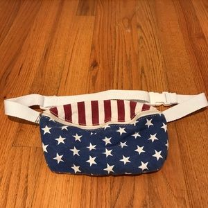 Patriotic fanny pack